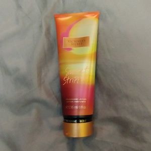Victoria secret lotion